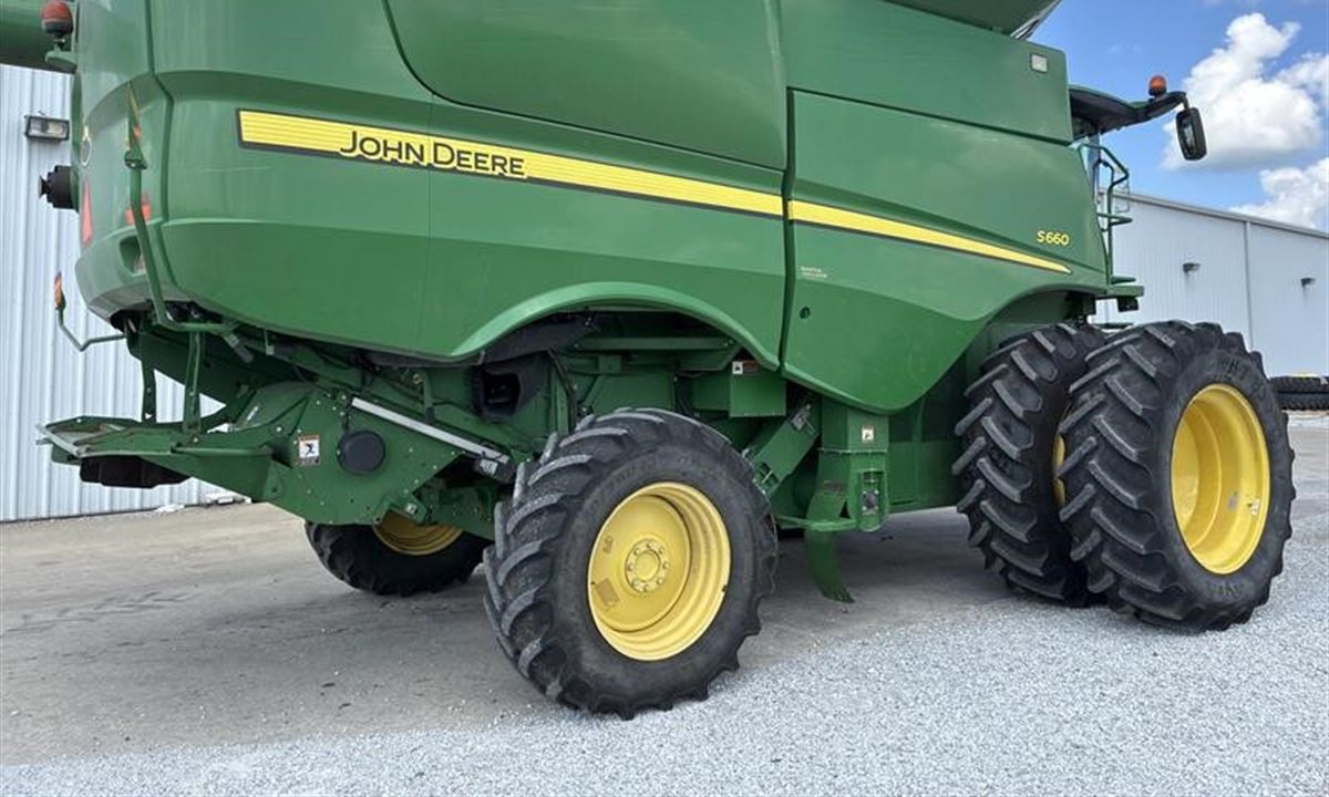 Комбайн John Deere S660