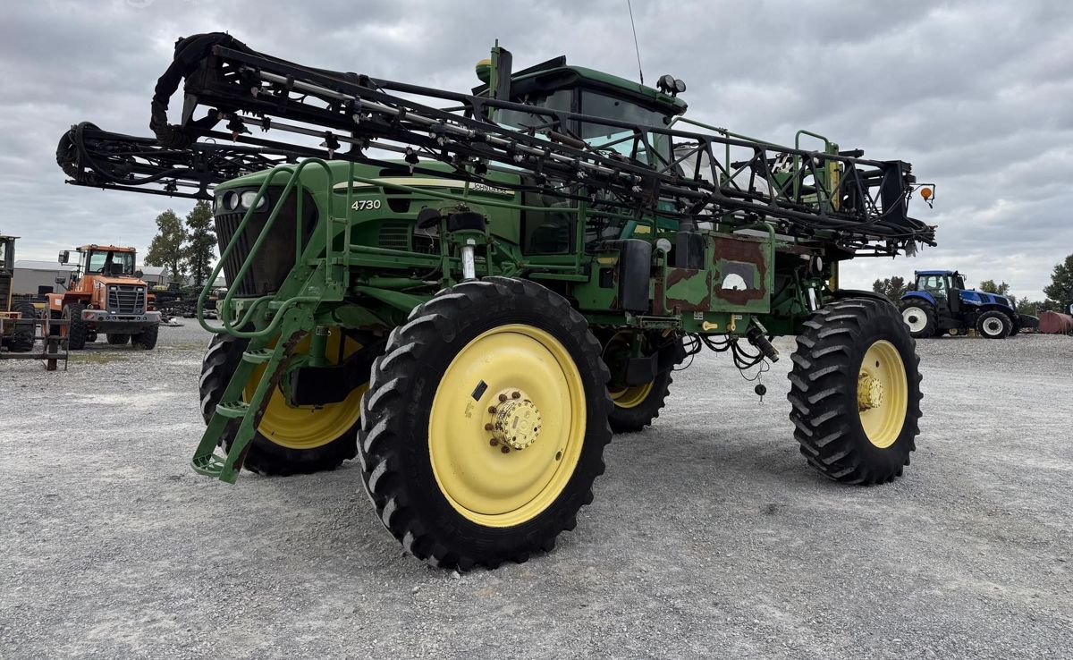 John Deere 4730 2011