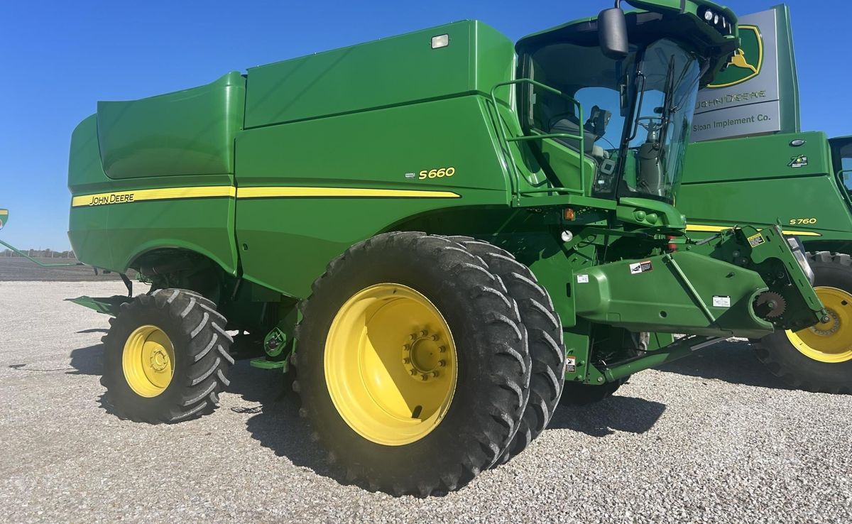 John Deere S660 2012