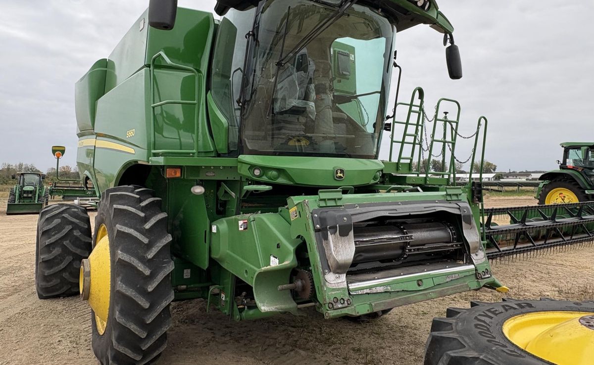 John Deere S660 2012