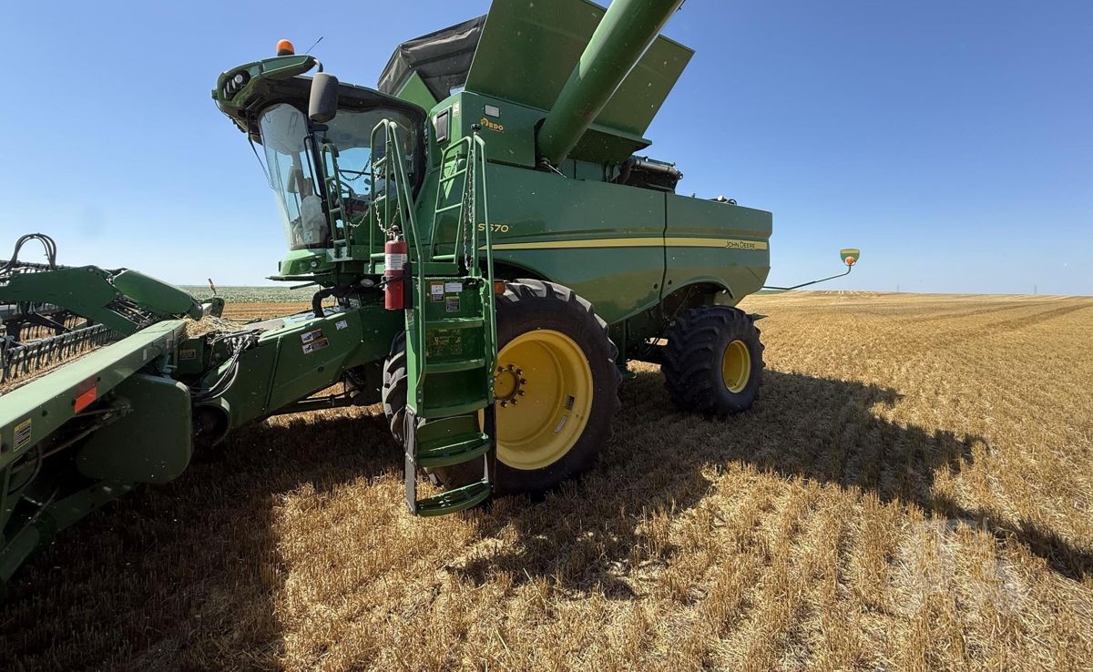 John Deere S670 2014