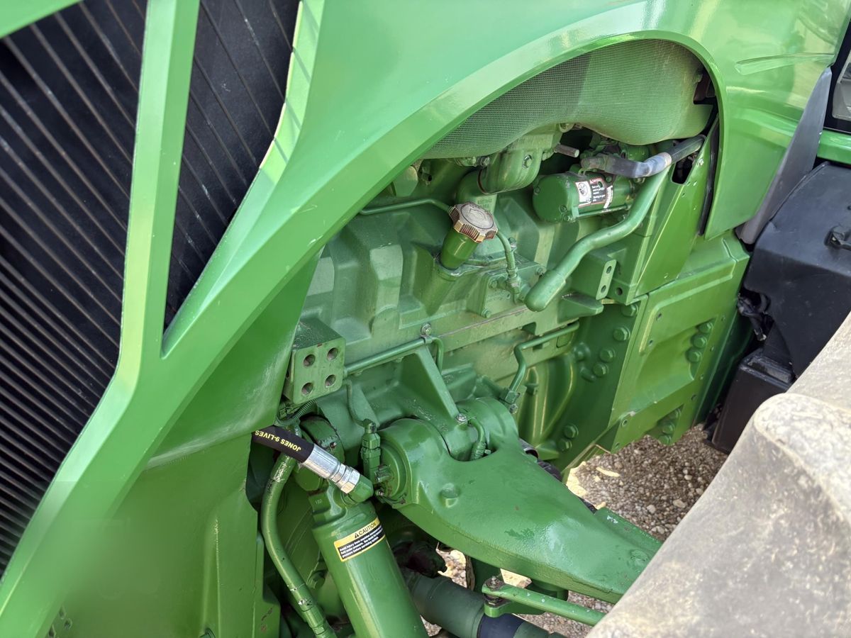 Трактор John Deere 8320R 2016 б/у из США — фото 13