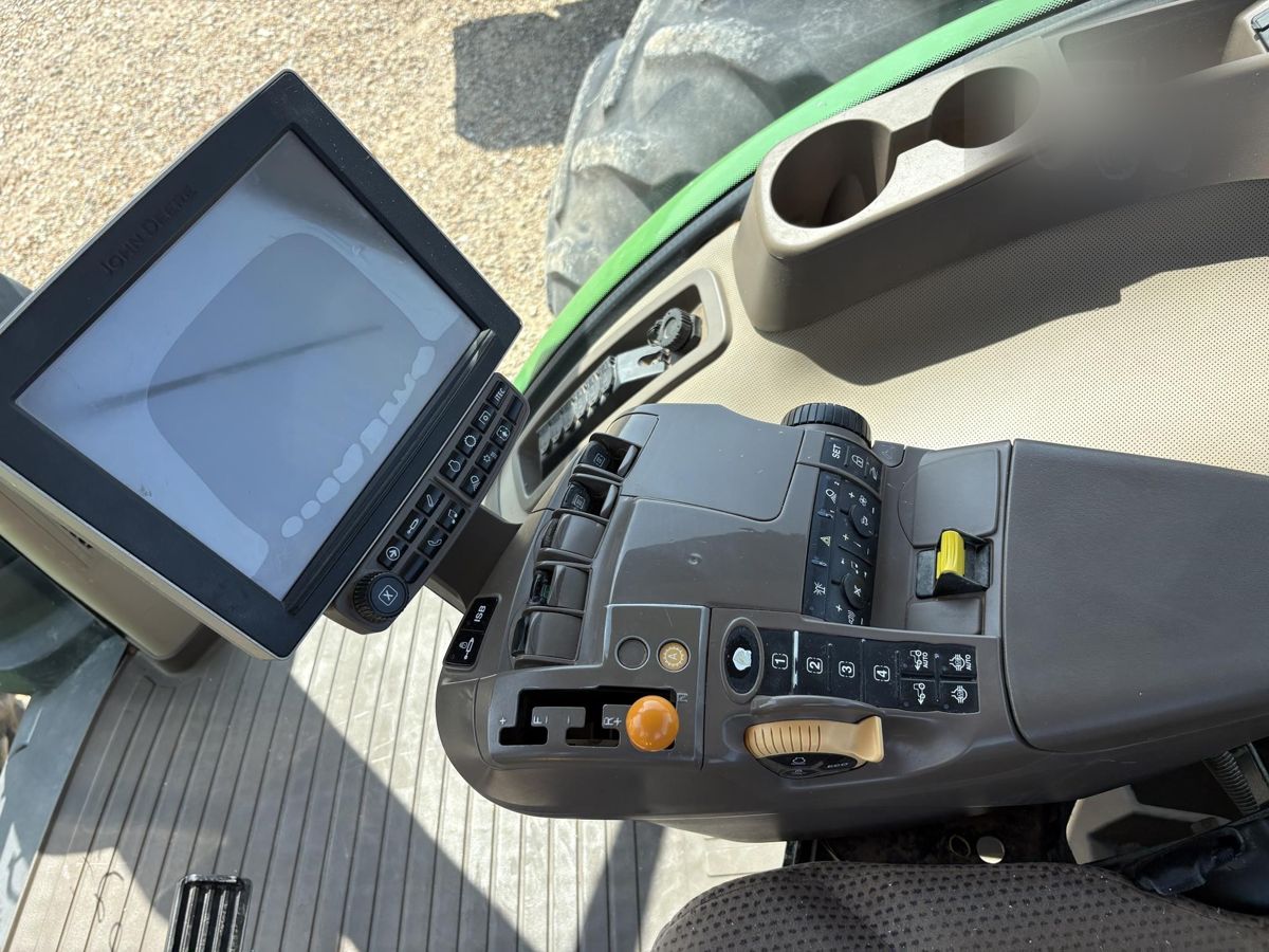 Трактор John Deere 8320R 2016 б/у из США — фото 23