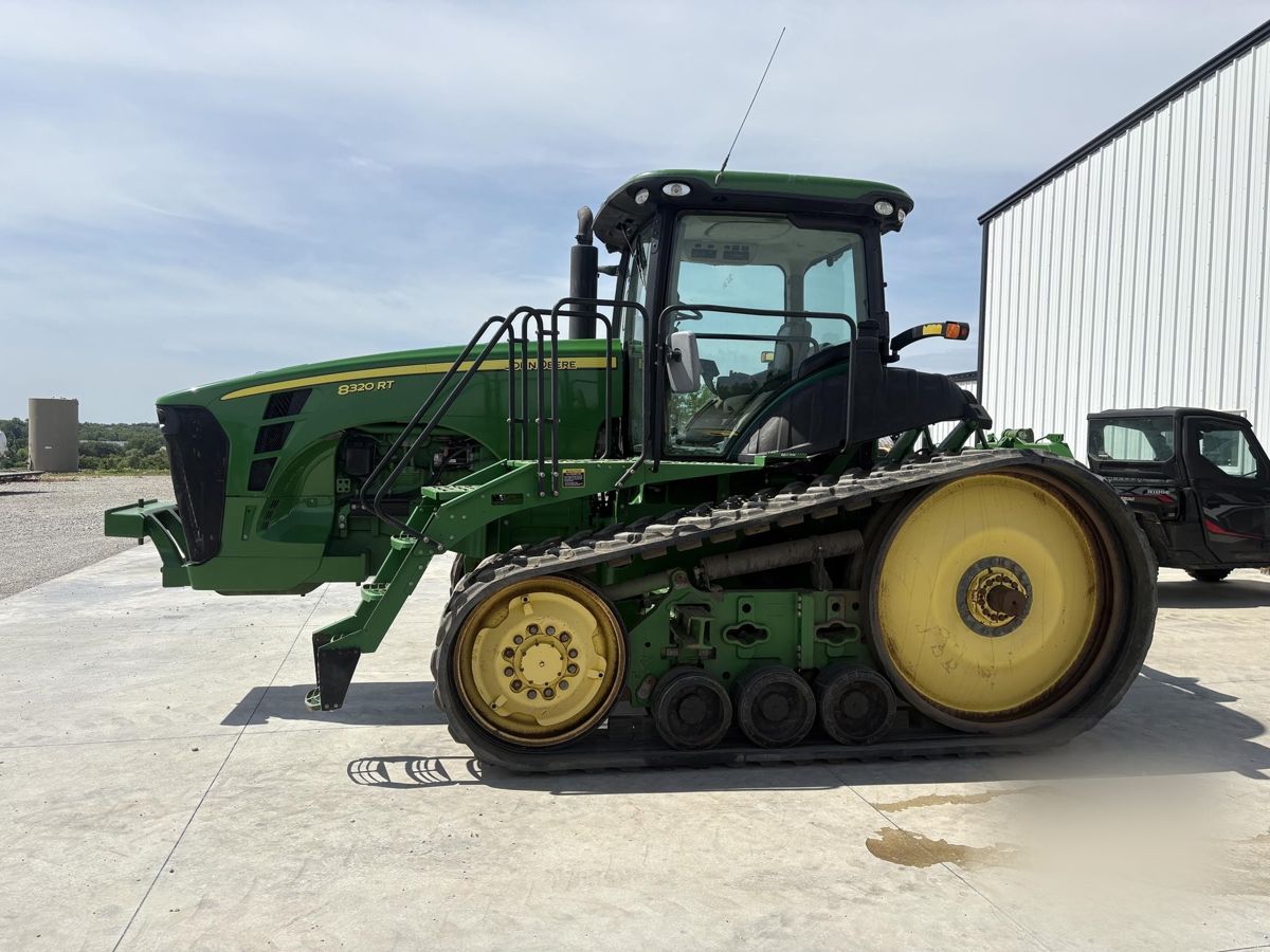 Трактор John Deere 8320RT 2010 б/у из США — фото 13