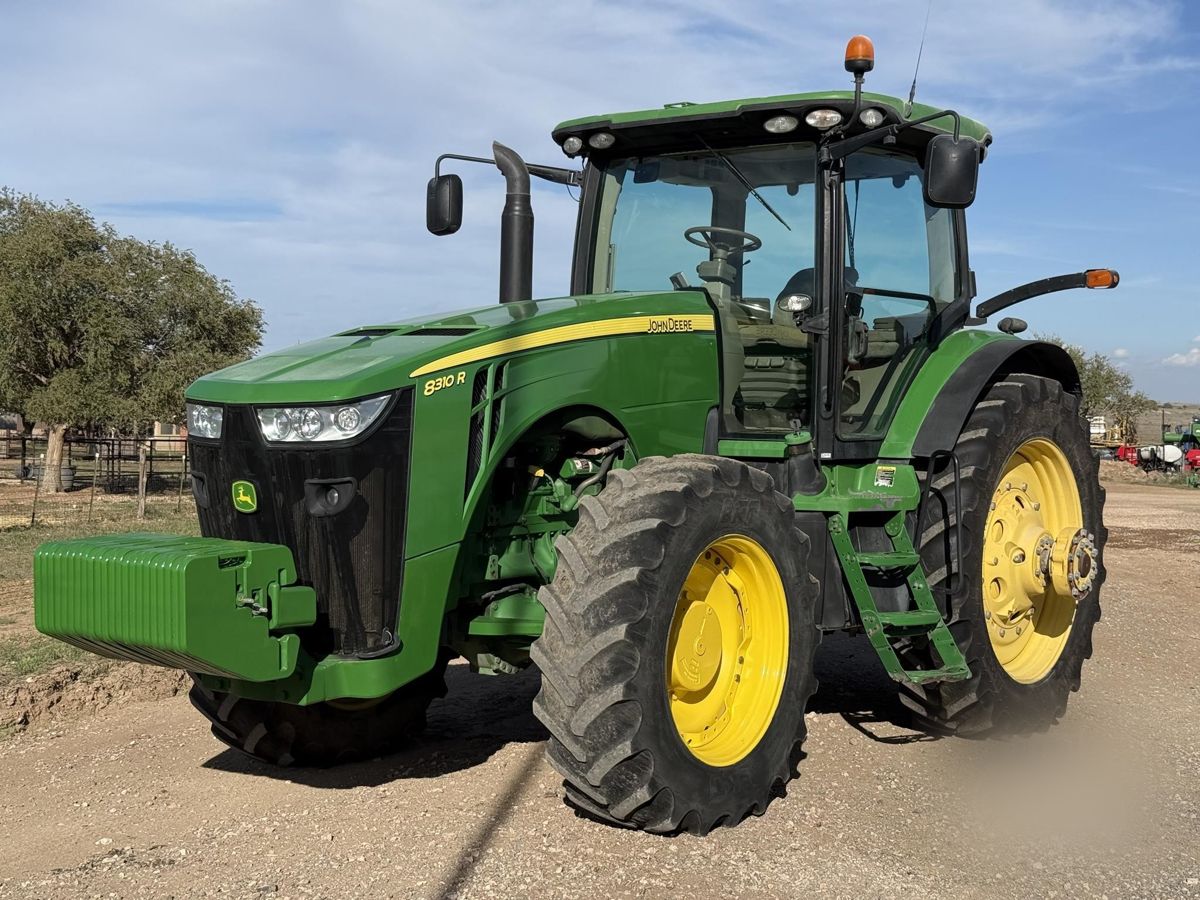 Трактор John Deere 8310R 2011 б/у из США — фото 2