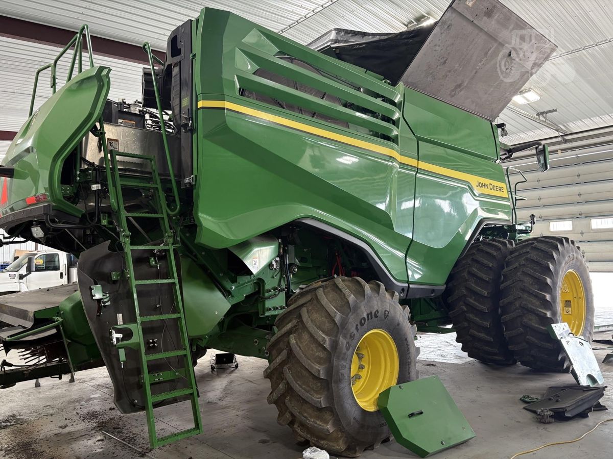 Комбайн John Deere X9 1000 2023 б/у из США — фото 6