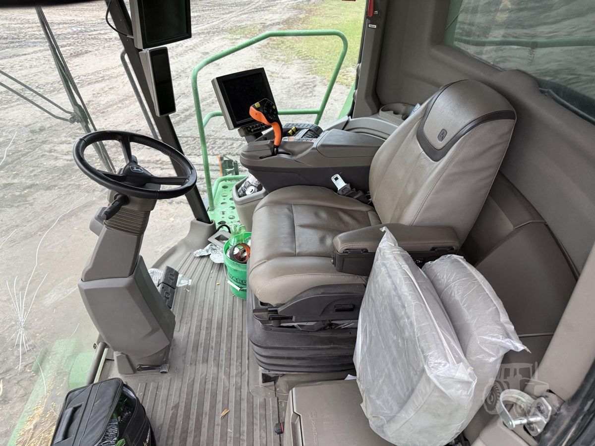 Комбайн John Deere X9 1100 2021 б/у из США — фото 8