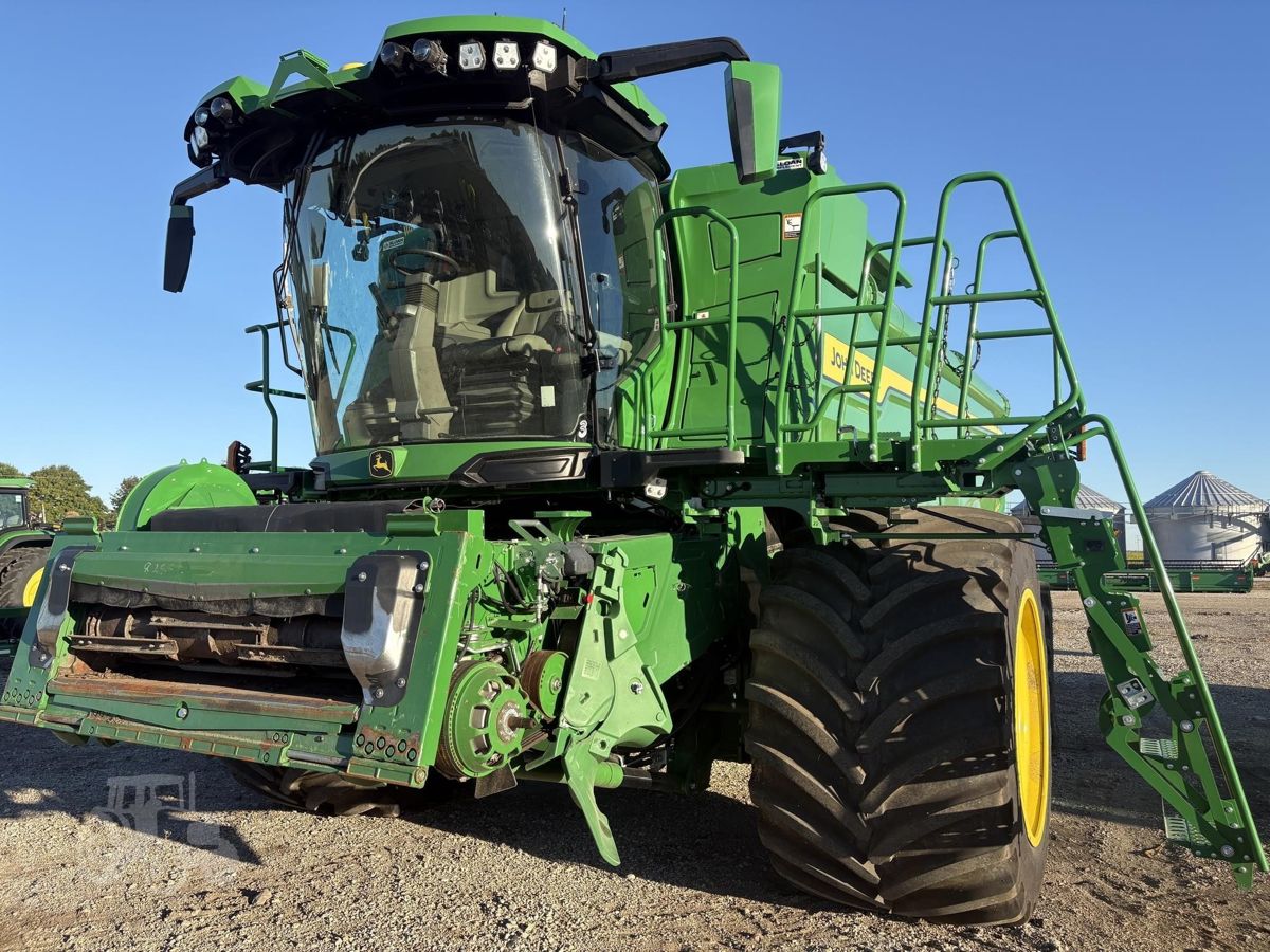 John Deere X9 1100 2023