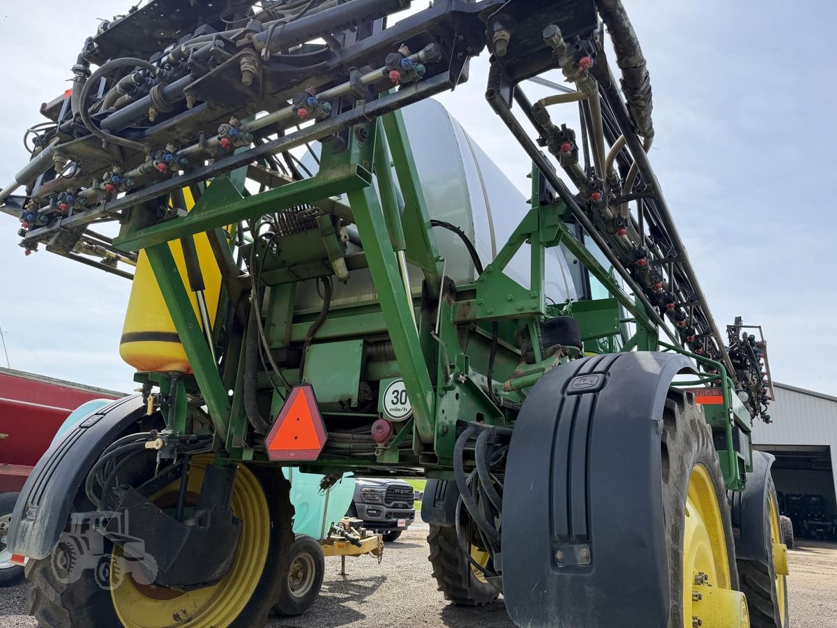 Опрыскиватель John Deere 4830 2007 б/у из США — фото 3