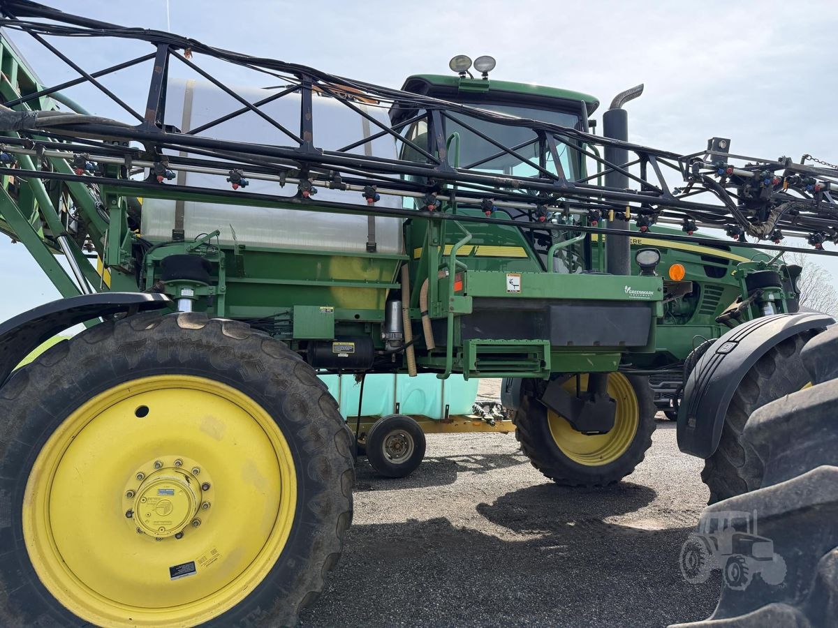 Опрыскиватель John Deere 4830 2007 б/у из США — фото 4