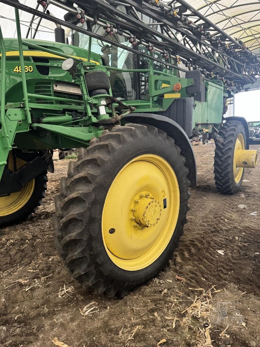Опрыскиватель John Deere 4830 2008 б/у из США — фото 3