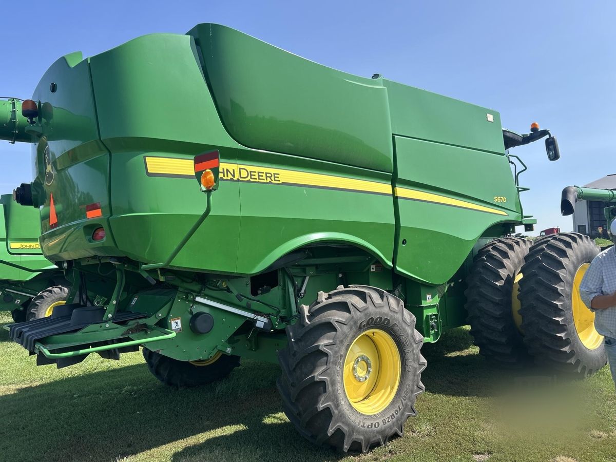 Комбайн John Deere S670 2012 б/у из США — фото 3