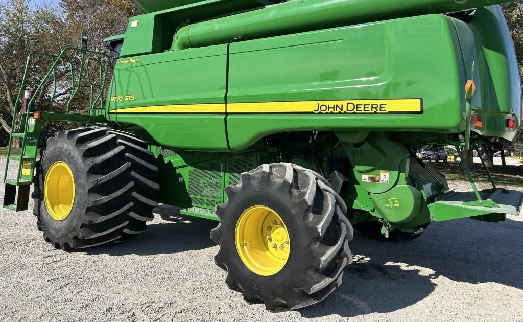 Used John Deere 9770 STS 2009 combine from the USA — photo 4