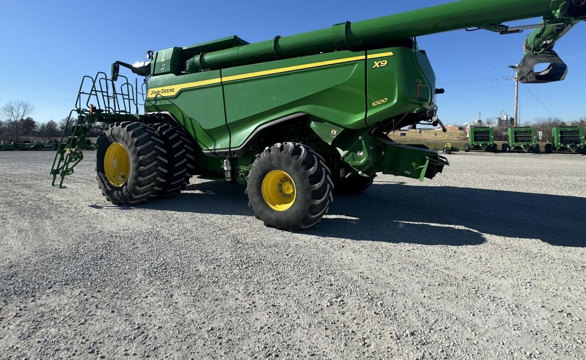 Комбайн John Deere X9 1000 2022 б/у из США — фото 3