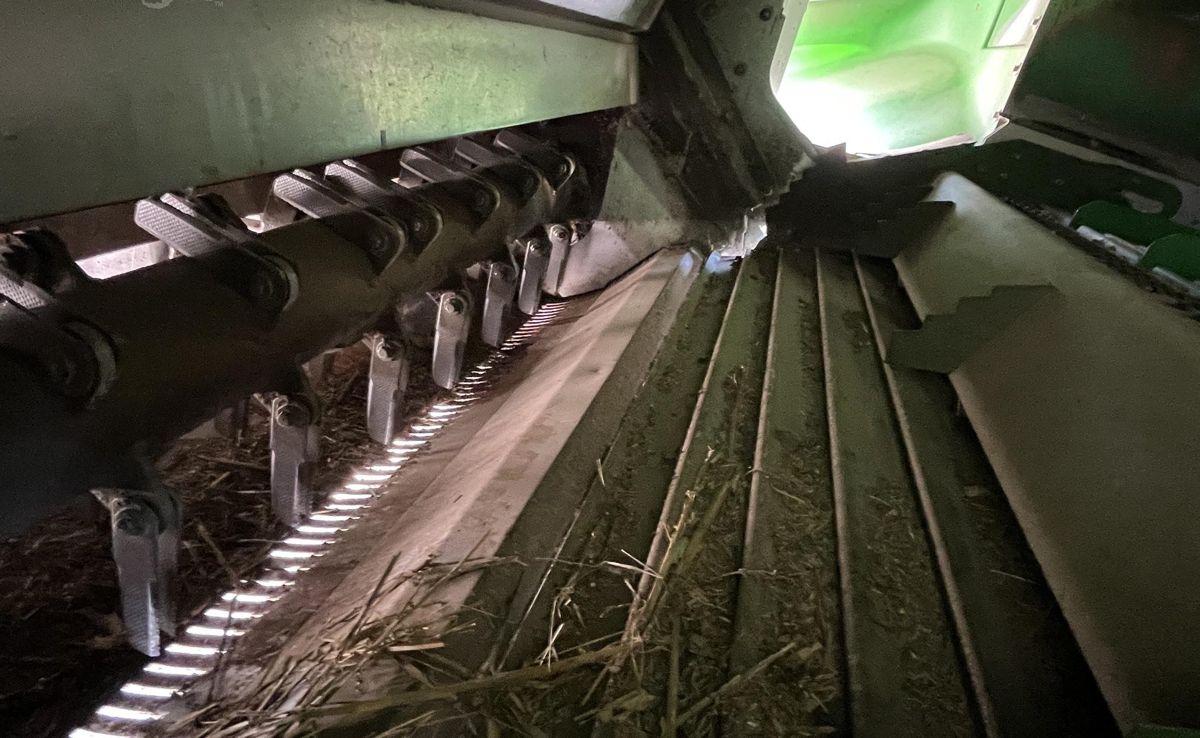 Used John Deere X9 1100 2024 combine from the USA — photo 6