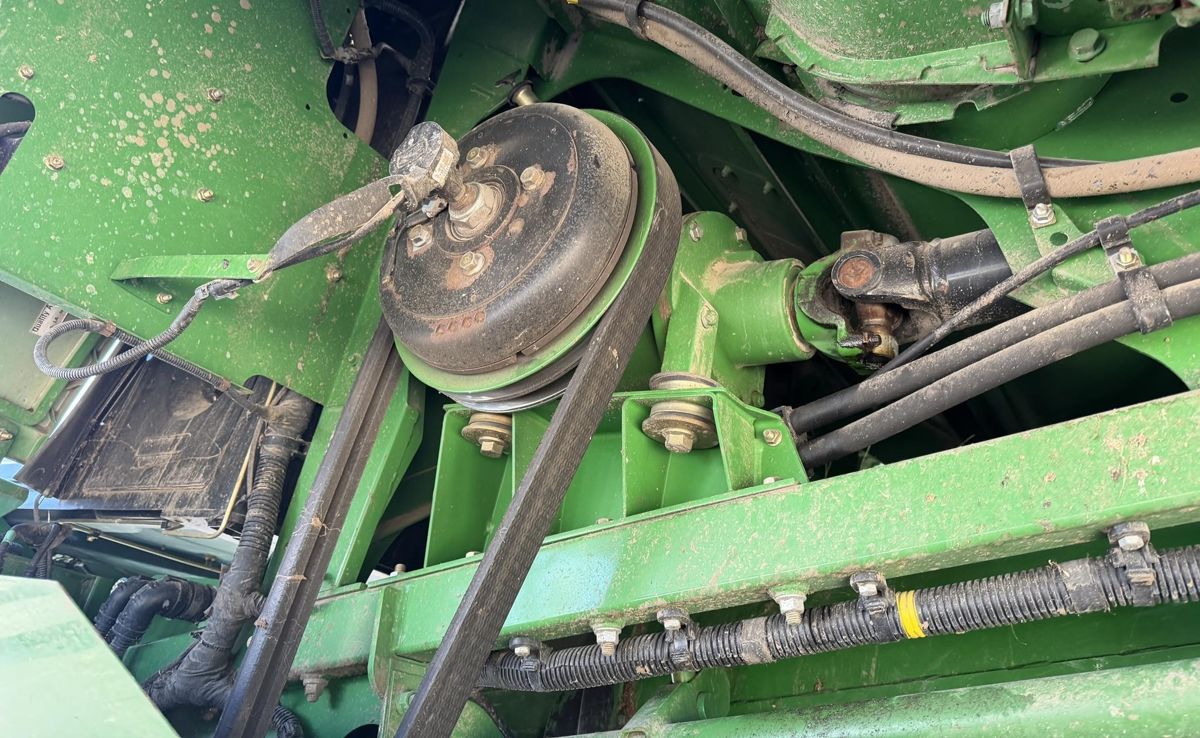 Used John Deere 9770 STS 2010 combine from the USA — photo 8