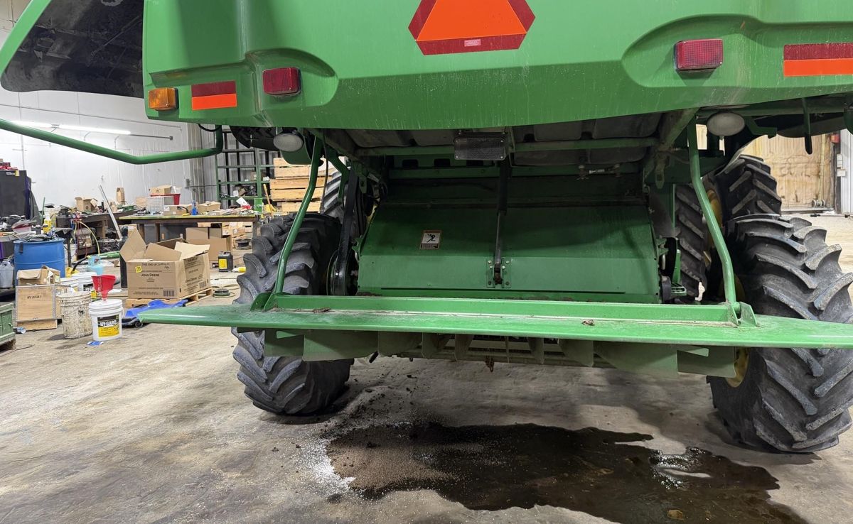Used John Deere 9770 STS 2008 combine from the USA — photo 4