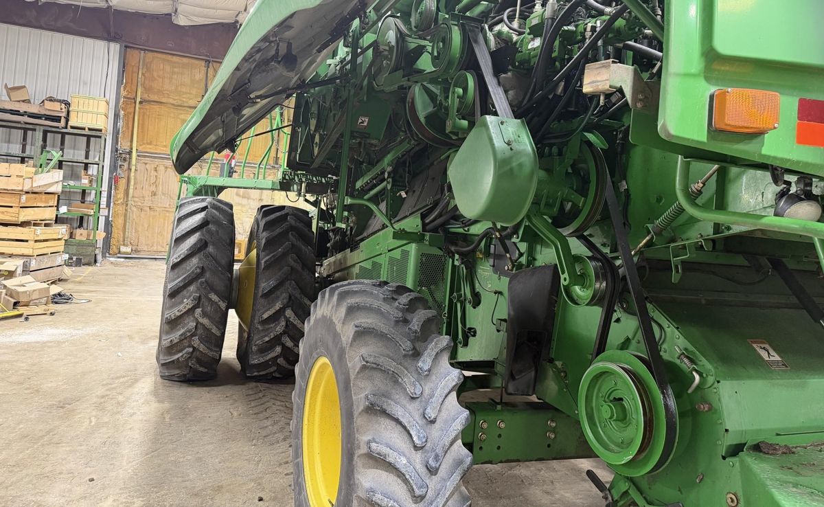 Used John Deere 9770 STS 2008 combine from the USA — photo 6