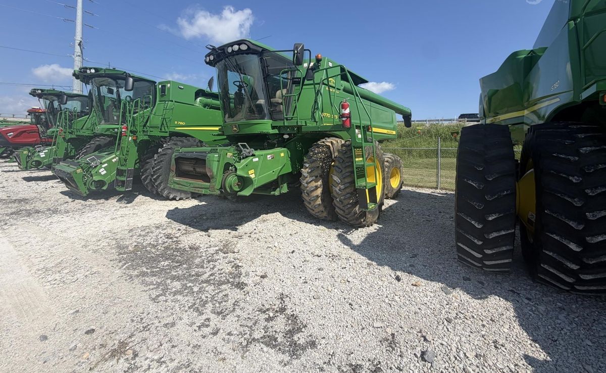 Комбайн John Deere 9770 STS 2011 б/у из США — фото 2