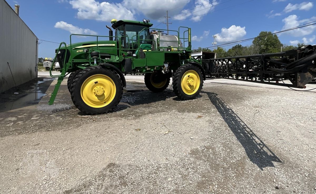 Опрыскиватель John Deere 4730 2009 б/у из США — фото 2
