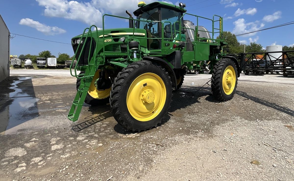 Опрыскиватель John Deere 4730 2009 б/у из США — фото 4