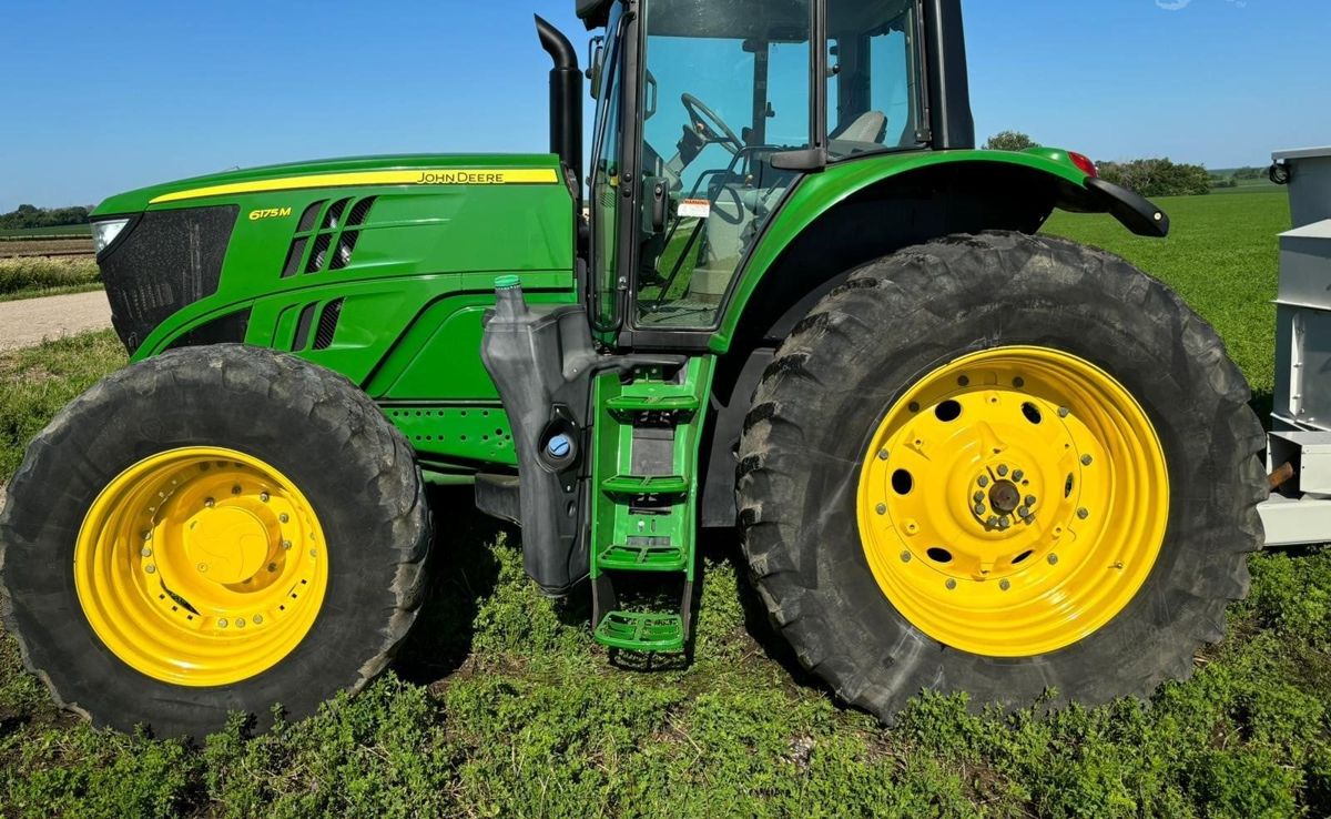 Трактор John Deere 6175M 2017 б/у из США — фото 3