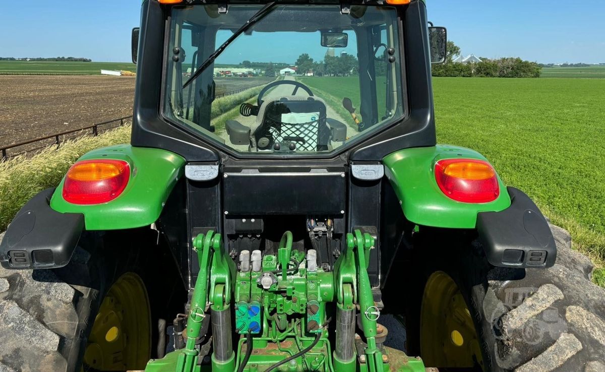 Трактор John Deere 6175M 2017 б/у из США — фото 6