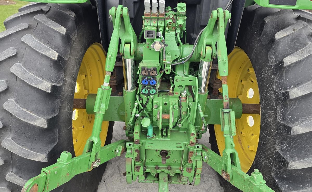 Трактор John Deere 6175R 2016 б/у из США — фото 17