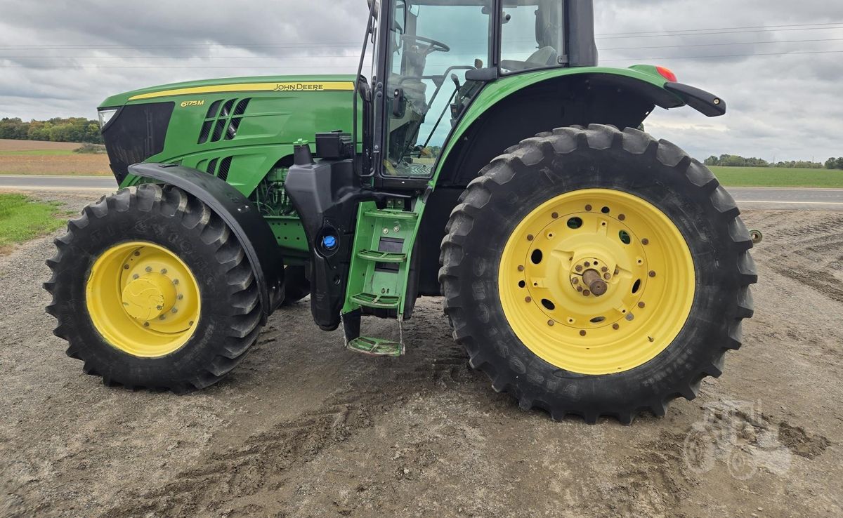 Трактор John Deere 6175M 2016 б/у из США — фото 3