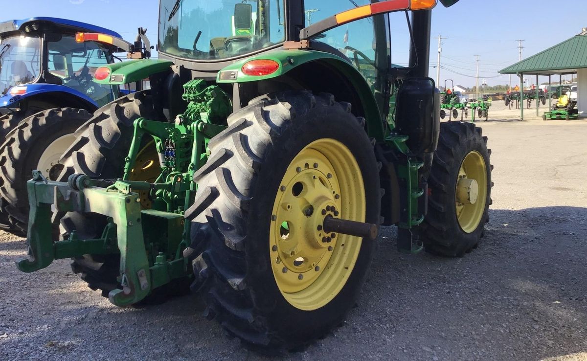 Трактор John Deere 6175R 2018 б/у из США — фото 4