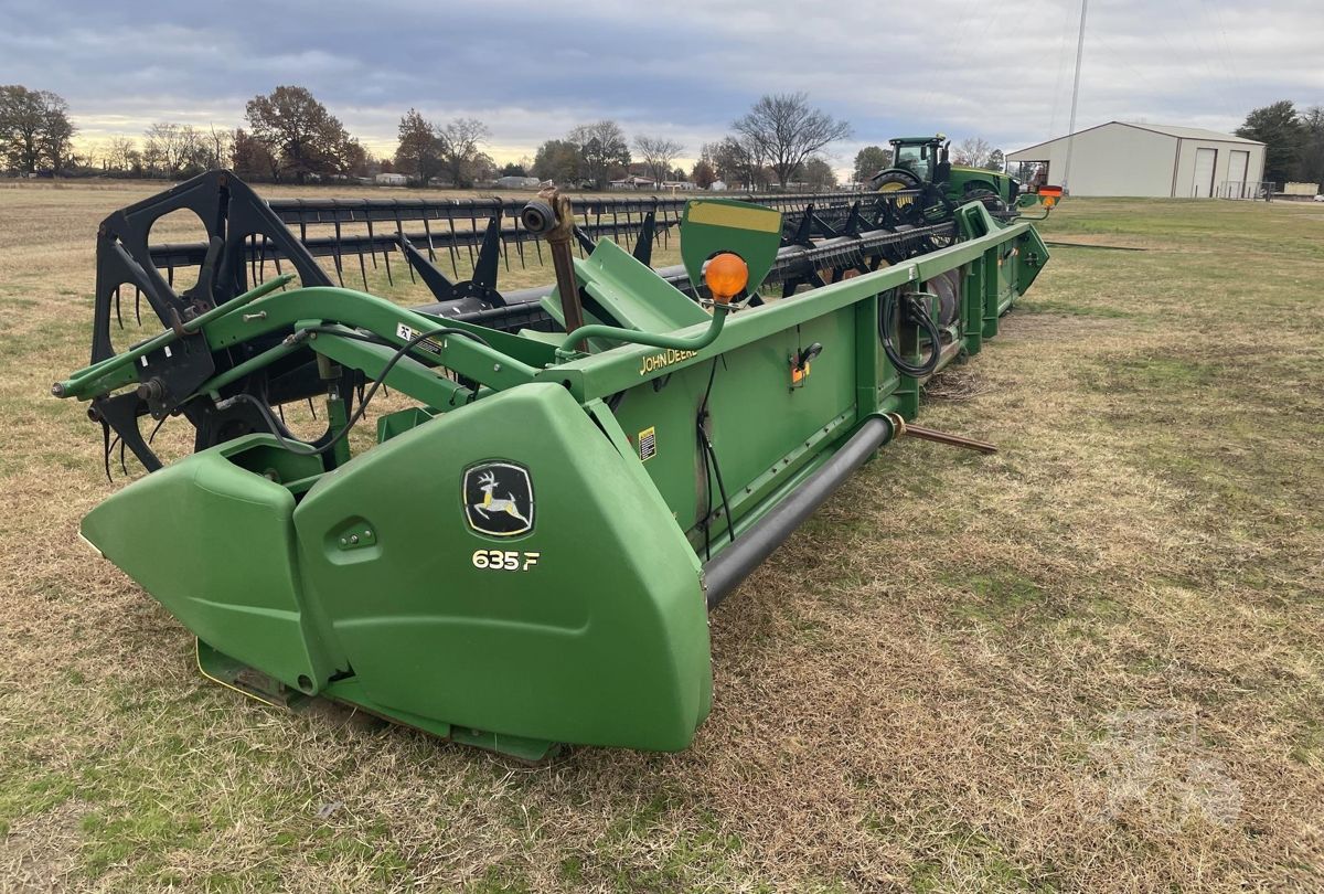Жатка John Deere 635F 2010 б/у из США — фото 2