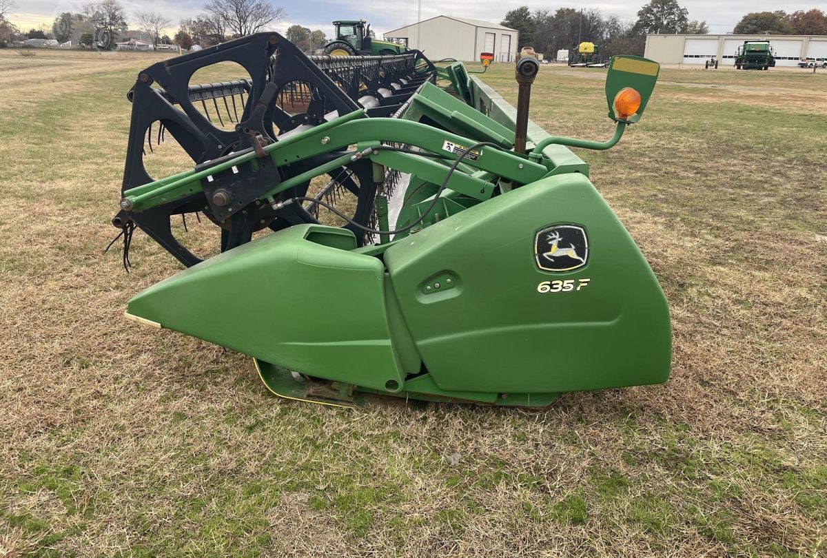 Жатка John Deere 635F 2010 б/у из США — фото 3