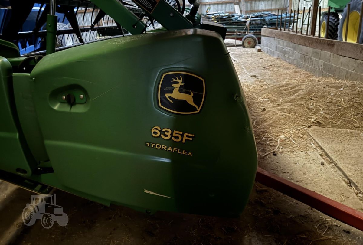 Жатка John Deere 635F 2004 б/у из США — фото 2