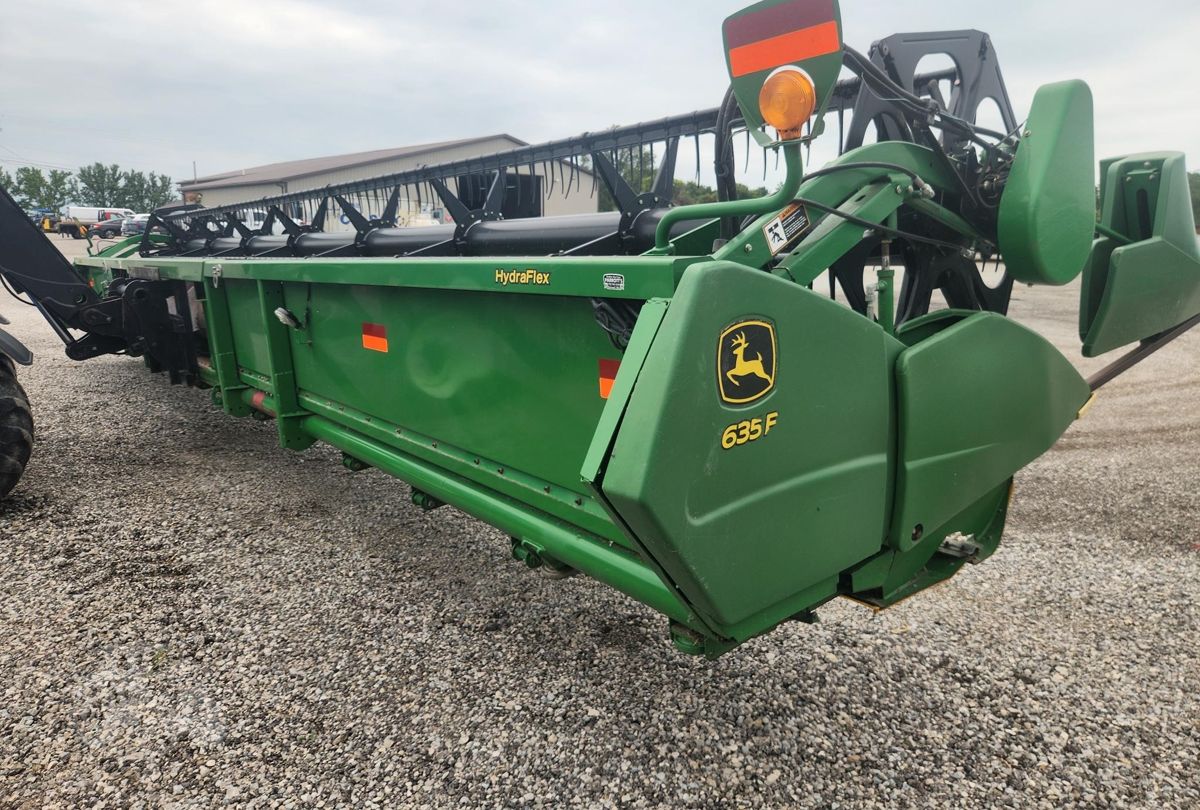 Жатка John Deere 635F 2008 б/у из США — фото 3
