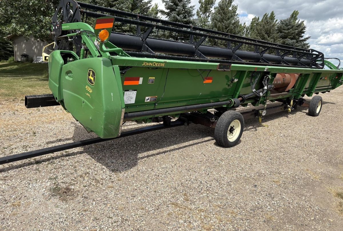Жатка John Deere 635F 2007 б/у из США — фото 1