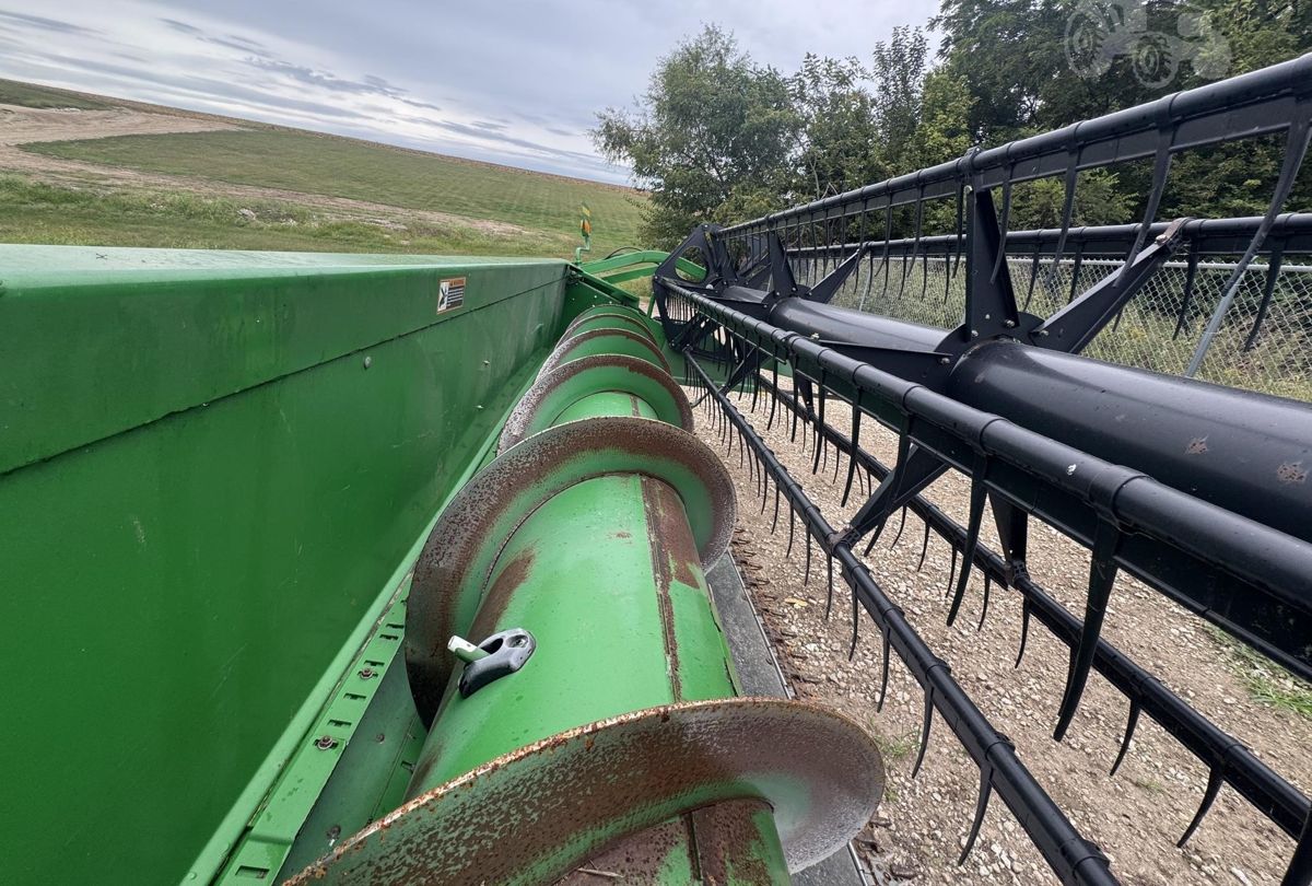 Жатка John Deere 635F 2007 б/у из США — фото 29