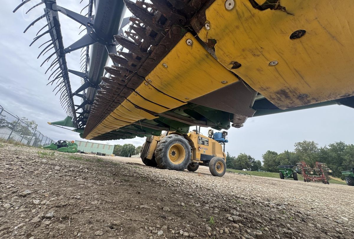 Жатка John Deere 635F 2007 б/у из США — фото 34