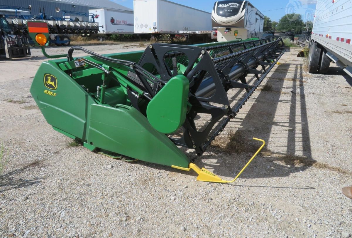 Жатка John Deere 635F 2008 б/у из США — фото 2