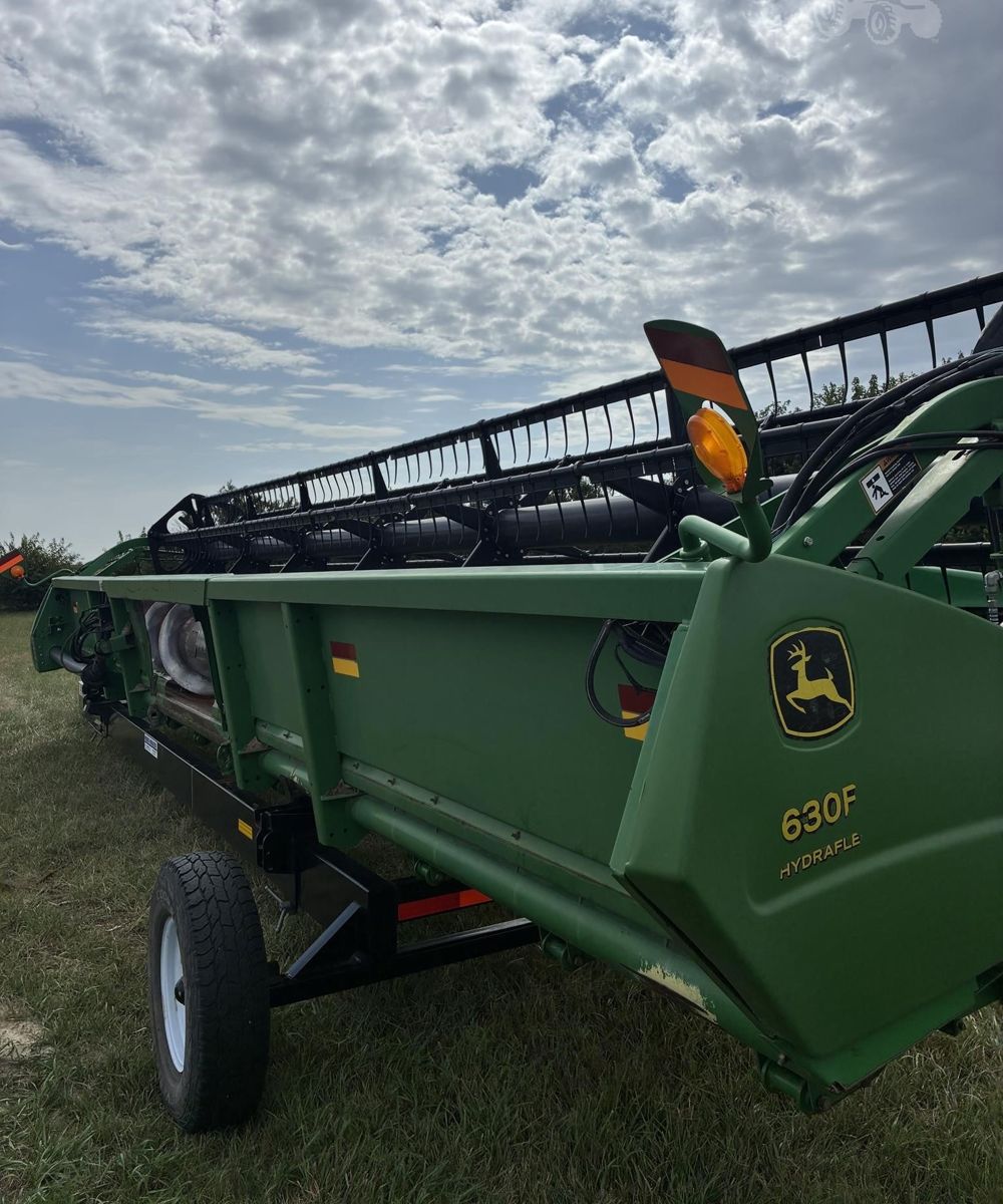 Жатка John Deere 630F 2004 б/у из США — фото 2