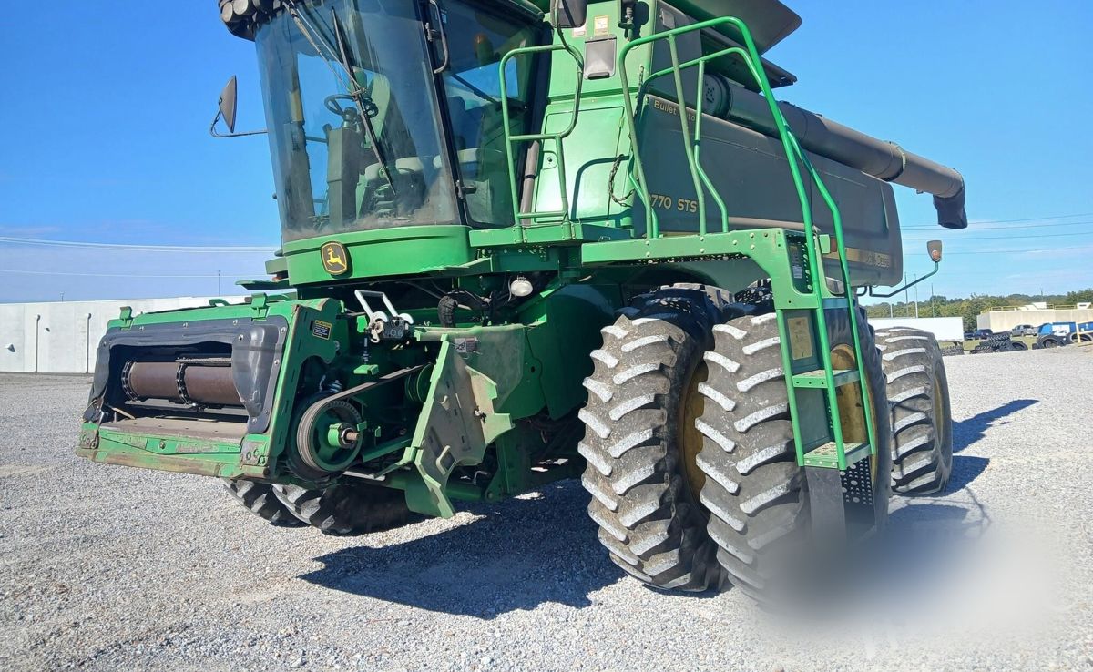 Комбайн John Deere 9770 STS 2010 б/у из США — фото 2