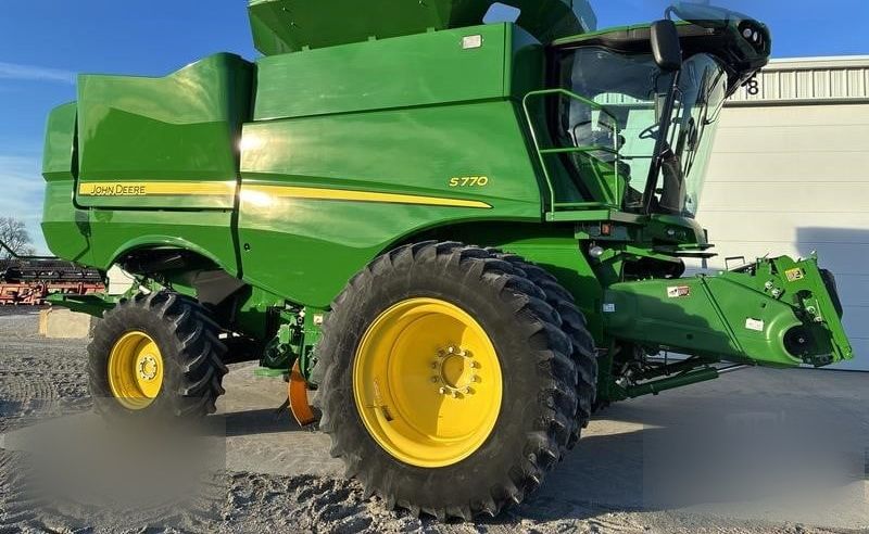 Комбайн John Deere S770 2018 б/у из США — фото 1