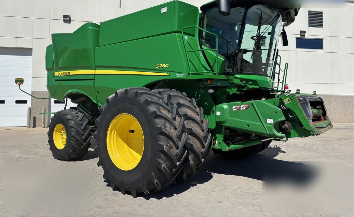 Комбайн John Deere S780 2018 б/у из США — фото 1