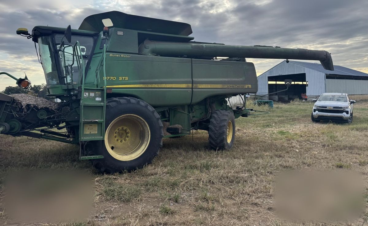 Комбайн John Deere 9770 STS 2010 б/у из США — фото 2
