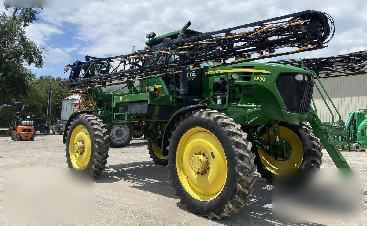 Опрыскиватель John Deere 4830 2008 б/у из США — фото 2