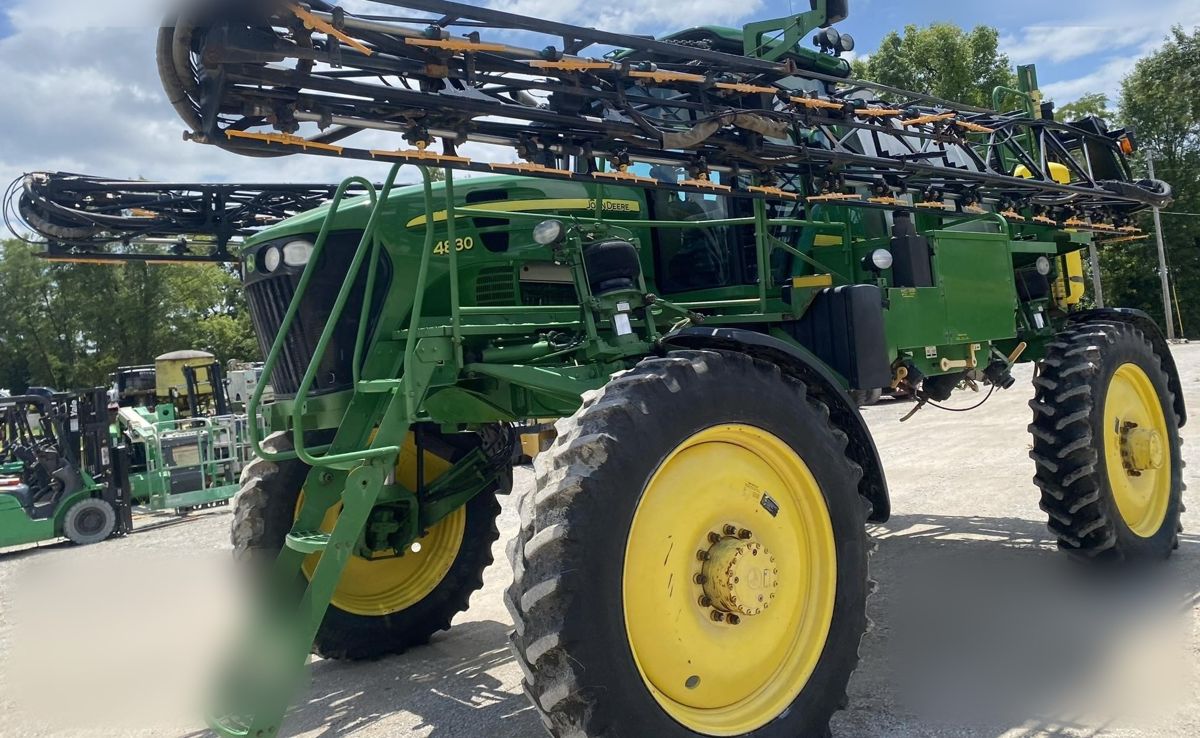 Опрыскиватель John Deere 4830 2008 б/у из США — фото 5