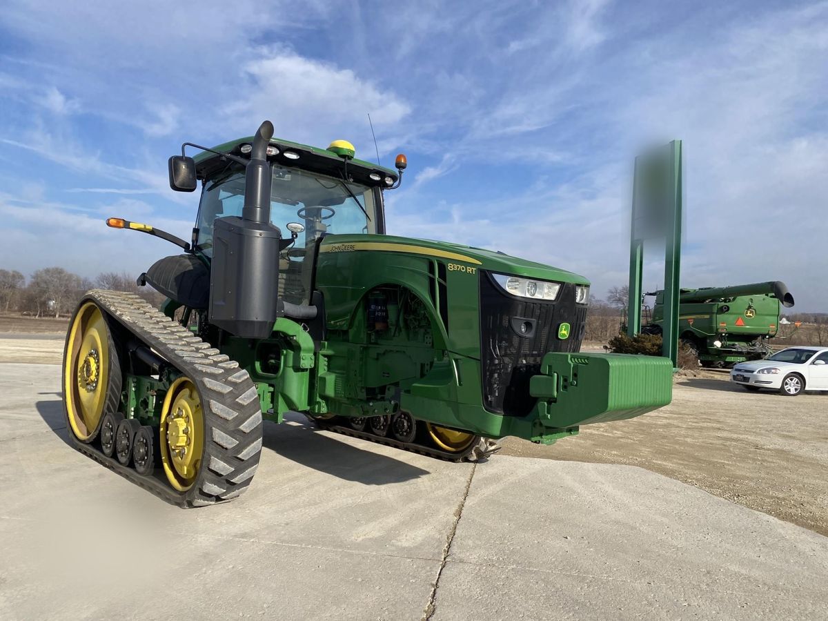 Used John Deere 8370RT 2014 tractor from the USA — photo 11