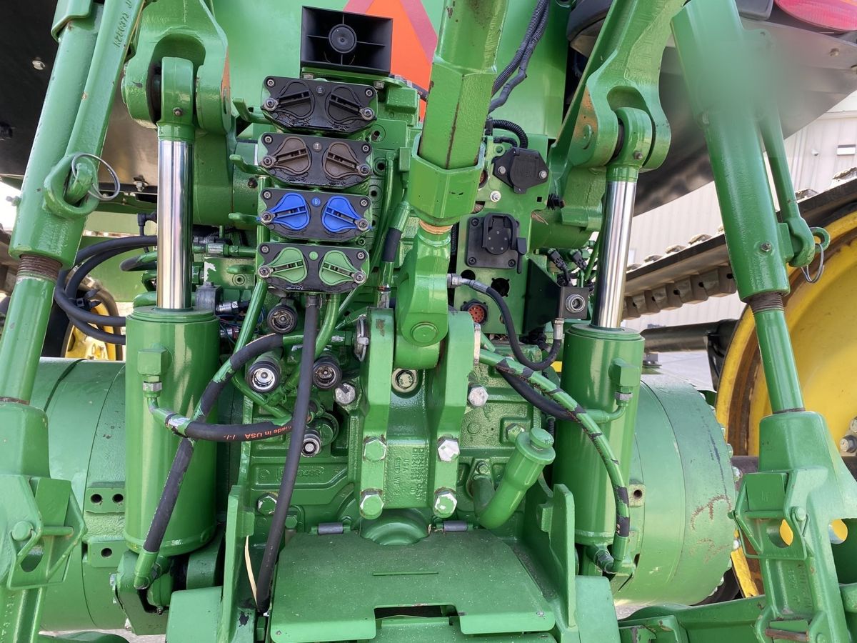 Used John Deere 8370RT 2014 tractor from the USA — photo 13