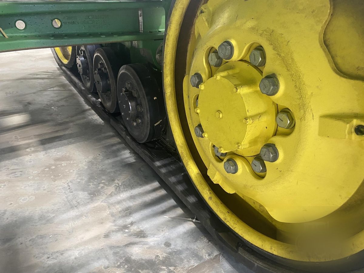 Used John Deere 8370RT 2014 tractor from the USA — photo 33