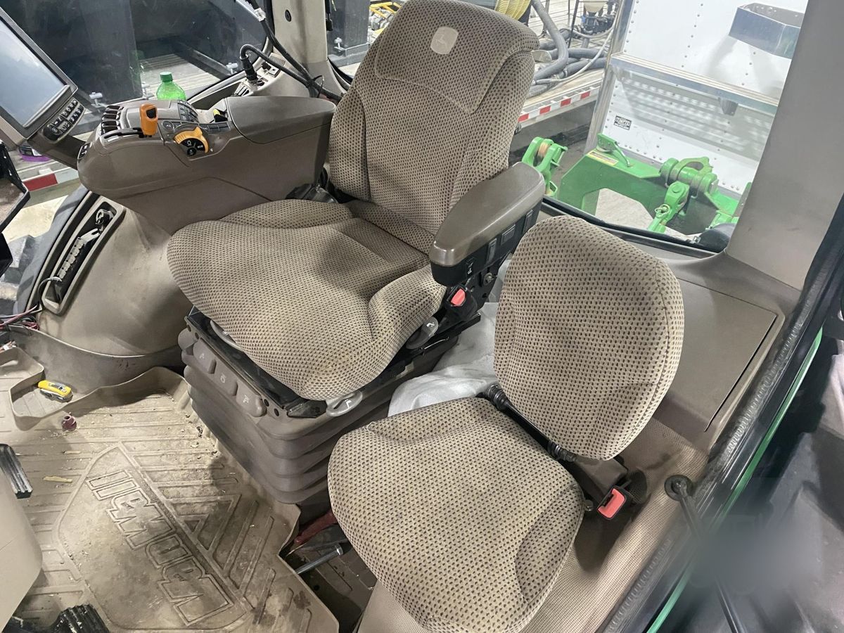 Used John Deere 8370RT 2014 tractor from the USA — photo 38