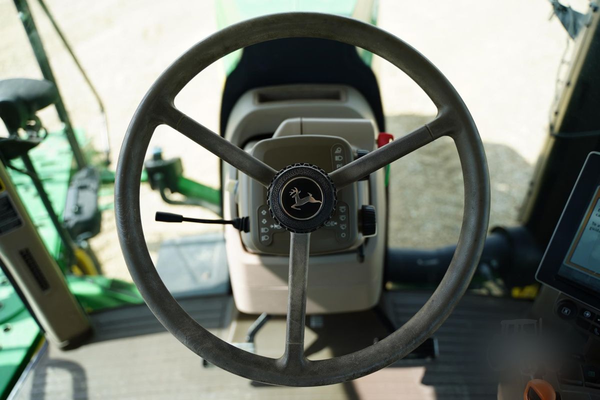 Трактор John Deere 8370RT 2015 б/у из США — фото 38